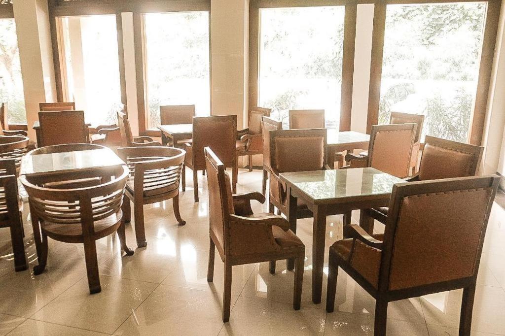 Rizen Padjadjaran Hotel Bogor Bagian luar foto