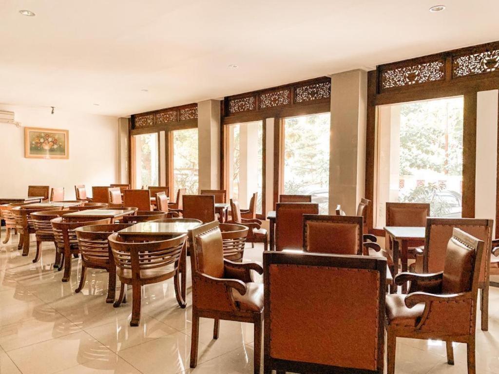Rizen Padjadjaran Hotel Bogor Bagian luar foto